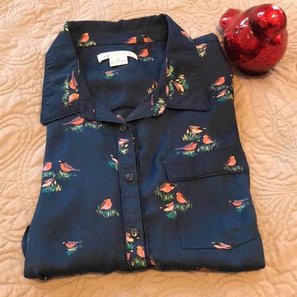 Liz Claiborne Tops - Beautiful Bird Print Blouse